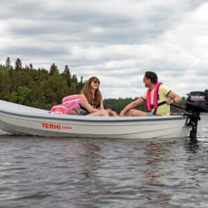 Terhi Saiman valkoinen + Torqeedo Travel 903 S